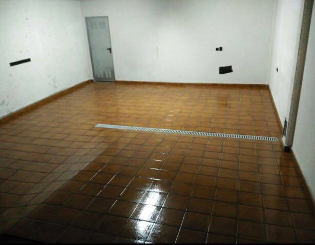 Proveedores de materiales para el suelo