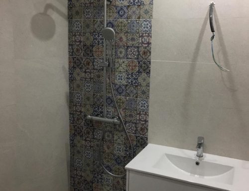 Baño rectificado con estilo Arabesco
