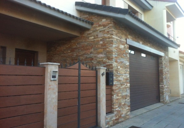 PRE-ASSEMBLED STONE – MEDIEVAL LINE 55×20×2,5-4 CM BOX 3PCS/0.33M2 - Image 2