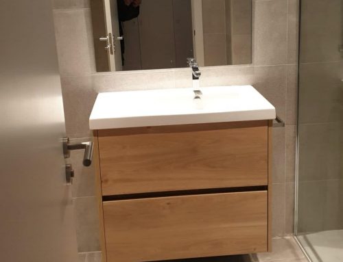Integración de mueble de baño bajo lavabo