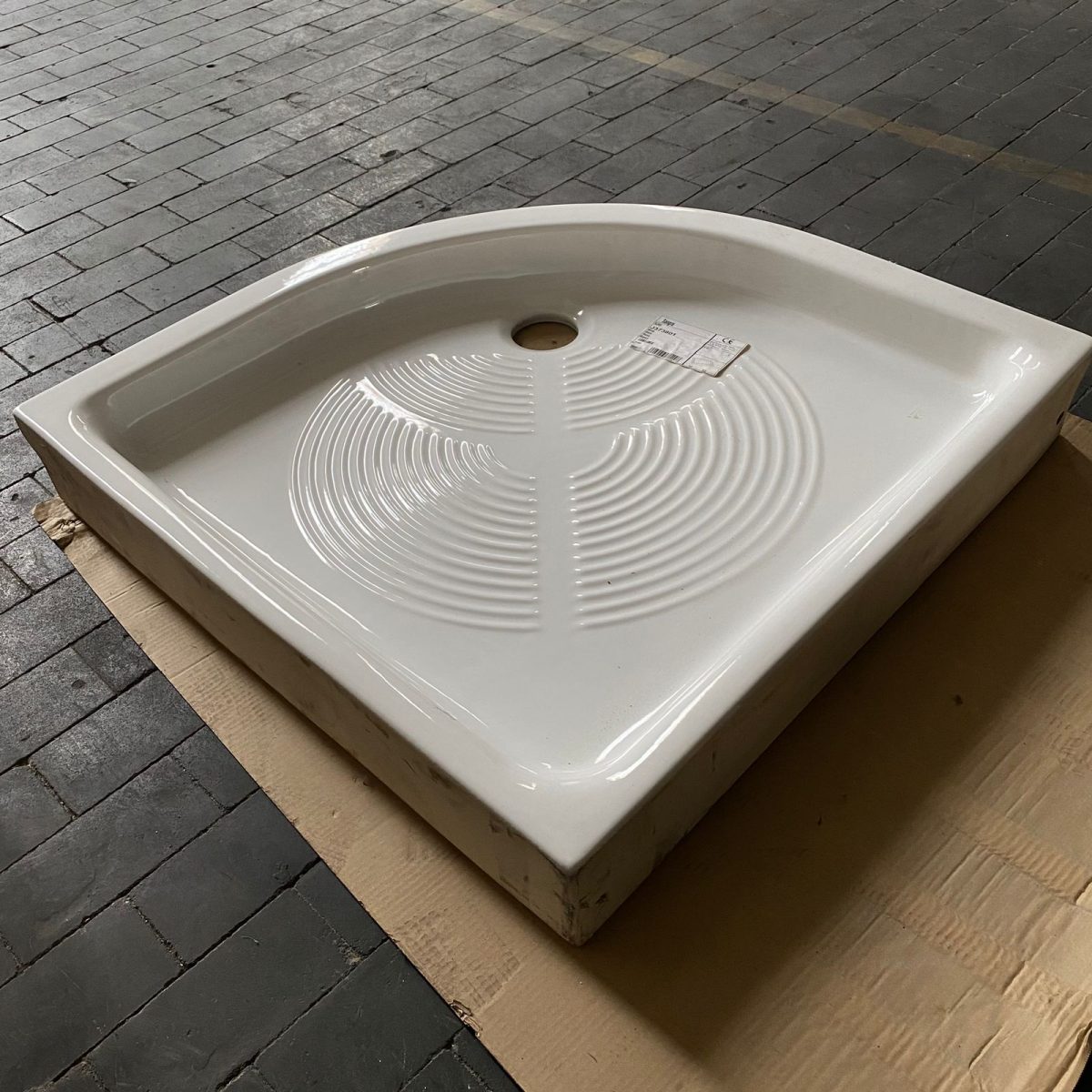 ANGULAR SHOWER TRAY 90x90x12 cm Porcelain and Drainage Ø 90 mm - Image 2